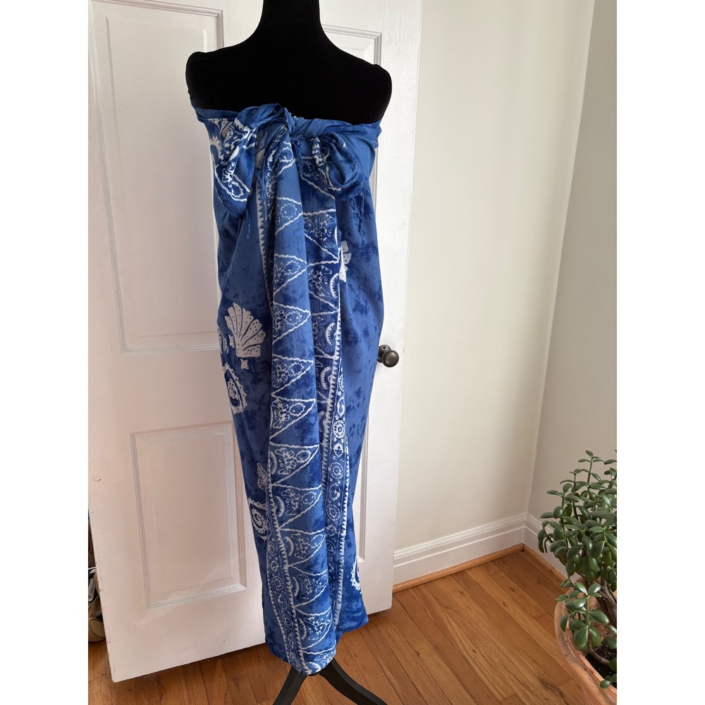 Lost River Clothing Co Blue Tie Dye Seashell Batik Sarong Wrap Cover Up Rayon